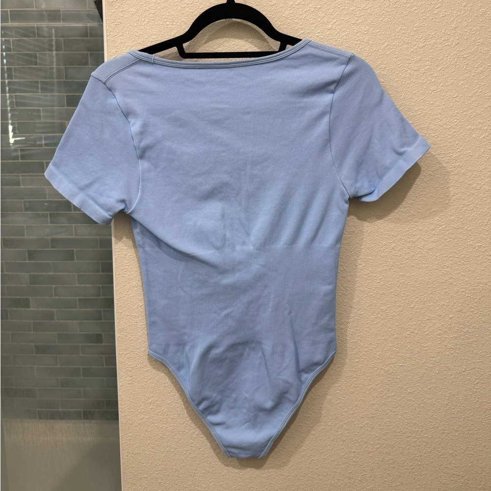OQQ Women’s Bodysuit - Picture 2 of 2